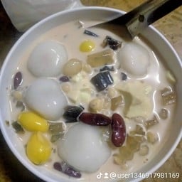 บัวลอยเต้าฮวยนมสดครบเครื่อง