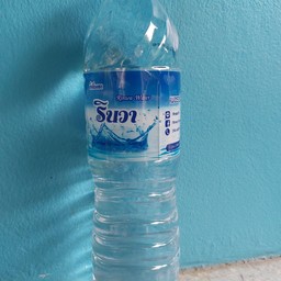 น้ำดื่มรินวา 1500 ML