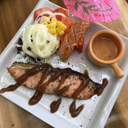 เสต๊กปลาเเซลมอน