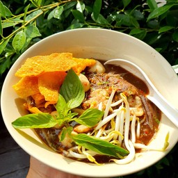 ก๋วยเตี๋ยวต้มยำหมู