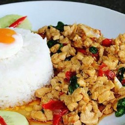 ข้าวกระเพราไก่