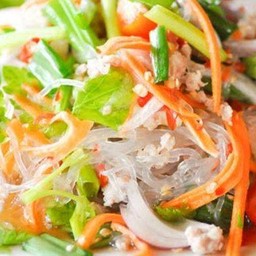 ยำวุ้นเส้น