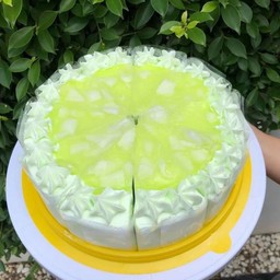 มะพร้าวใบเตย ตัด 10 ชิ้น แถมป้ายปัก Hbd