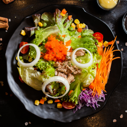 สลัดทูน่าไข่กุ้ง