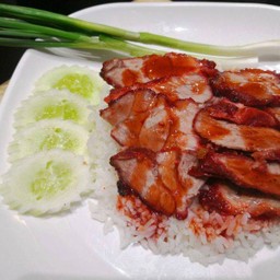ข้าวหมูแดง+ไข่