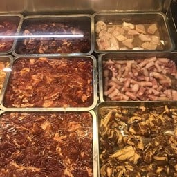 ชุดหมูล้วน