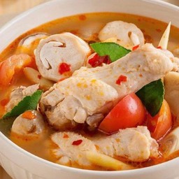 ข้าวต้มยำไก่