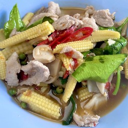 ํผัดขี้เมา