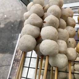 ลูกชิ้นปลา