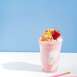 นมสตอเบอรี่ชีสเค้กปั่น