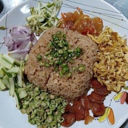ข้าวคลุกกะปิ