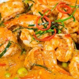 พะแนงกุ้ง ราดข้าว