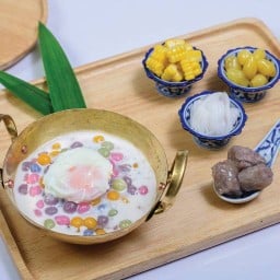 แม่หมวย หวานละมุน 60 ปี ซอยมัยลาภ