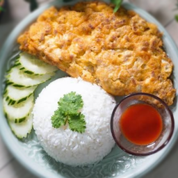 ข้าวไข่เจียวหมูสับ