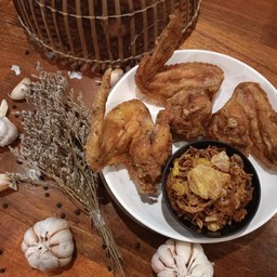 ปีกไก่ทอดสูตรอยากยำ