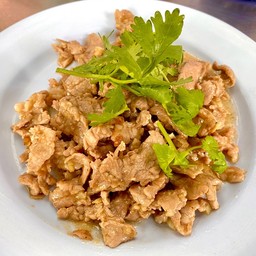 เนื้อผัดกระเทียม
