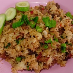 ข้าวคลุกกะเพราหมูตุ๋น