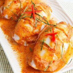 พะแนงหมึก เป็นกับ