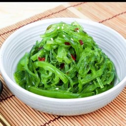 ยำสาหร่าย