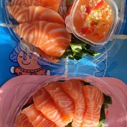 ร้านหนุงหนิงยำไม่พัก