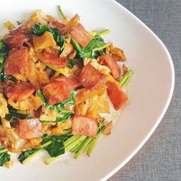 ผัดซีอิ้ว แฮม.