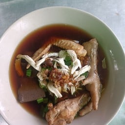 ก๋วยเตี๋ยวไก่มะระBYมิ้ม
