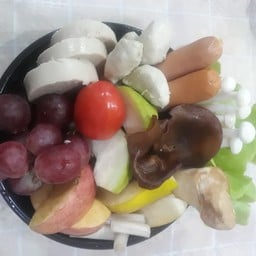ครูณา ส้มตำ/ยำแซ่บ