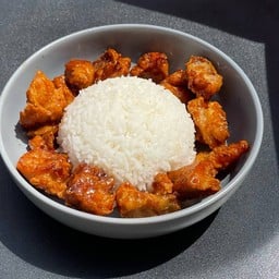 ข้าวไก่ทอดเกาหลี ซอสกระเทียม