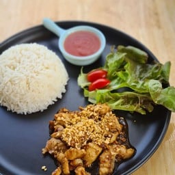 ข้าวไก่กระเทียม