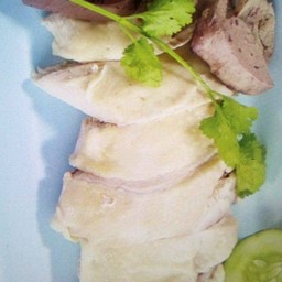 [ร้านข้าวมันไก่โกป๊อก] ไก่สับเปล่า