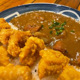 ข้าวแกงกะหรี่ญี่ปุ่น&ไก่คาราเกะ