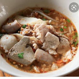 ก๋วยเตี๋ยวหมู+เครื่องในเลือกน้ำซุปด้วยนะคะ