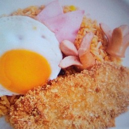 [ร้านสเต๊กบีเทสตี้] ข้าวผัดอเมริกัน