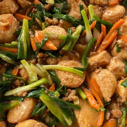 เต้าหู้ทรงเครื่อง