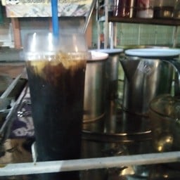 หญิงกาแฟ