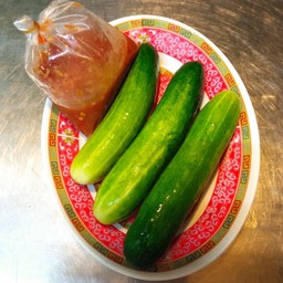 น้ำพริกกะปิ+แตงกวา