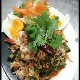 ยำถั่วพลู