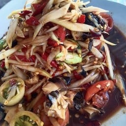 ส้มตำปูปลาร้าหอยเชอร์รี่