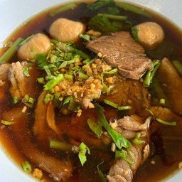 เกาเหลาเนื้อน้ำใส