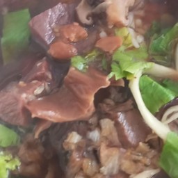 ข้าวต้มหมูตุ๋นน้ำใสอร่อย