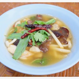 ต้มแซ่บเห็ดรวม (ไม่ใส่เนื้อสัตว์)