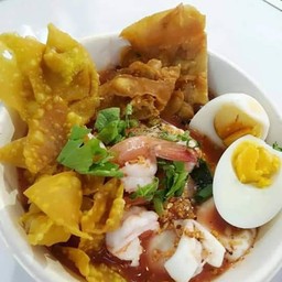 ก๋วยเตี๋ยวต้มยำมะนาวพริกเผา รวมมิตร