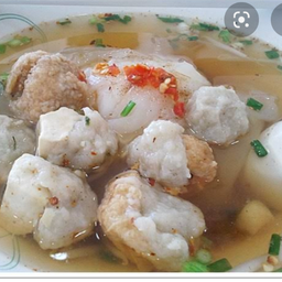 ก๋วยเตี๋ยวลูกชิ้นแคระ