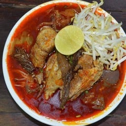 ขนมจีนน้ำเงี้ยว (เจียงฮาย)