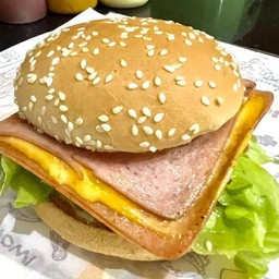 เบอร์เกอร์ดับเบิ้ลแฮมชีส