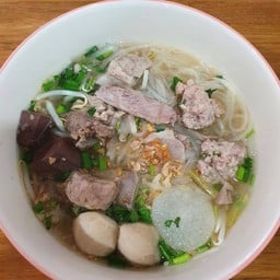 Nokอาหารเวียดนามและอาหารไทย 1