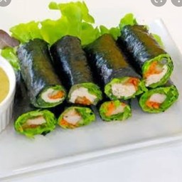 โรลสาหร่าย ห่อปูอัด