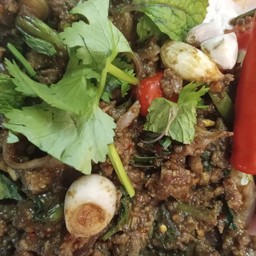 ก้อยเนื้อสุก