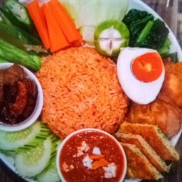 [ร้านเสน่ห์น้ำพริก] ข้าวคลุกน้ำพริกลงเรือ+หมูหวาน