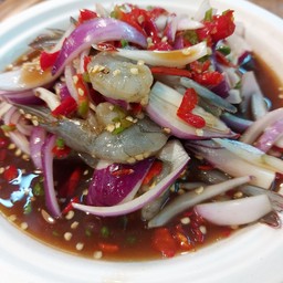 ยำกุ้งสด